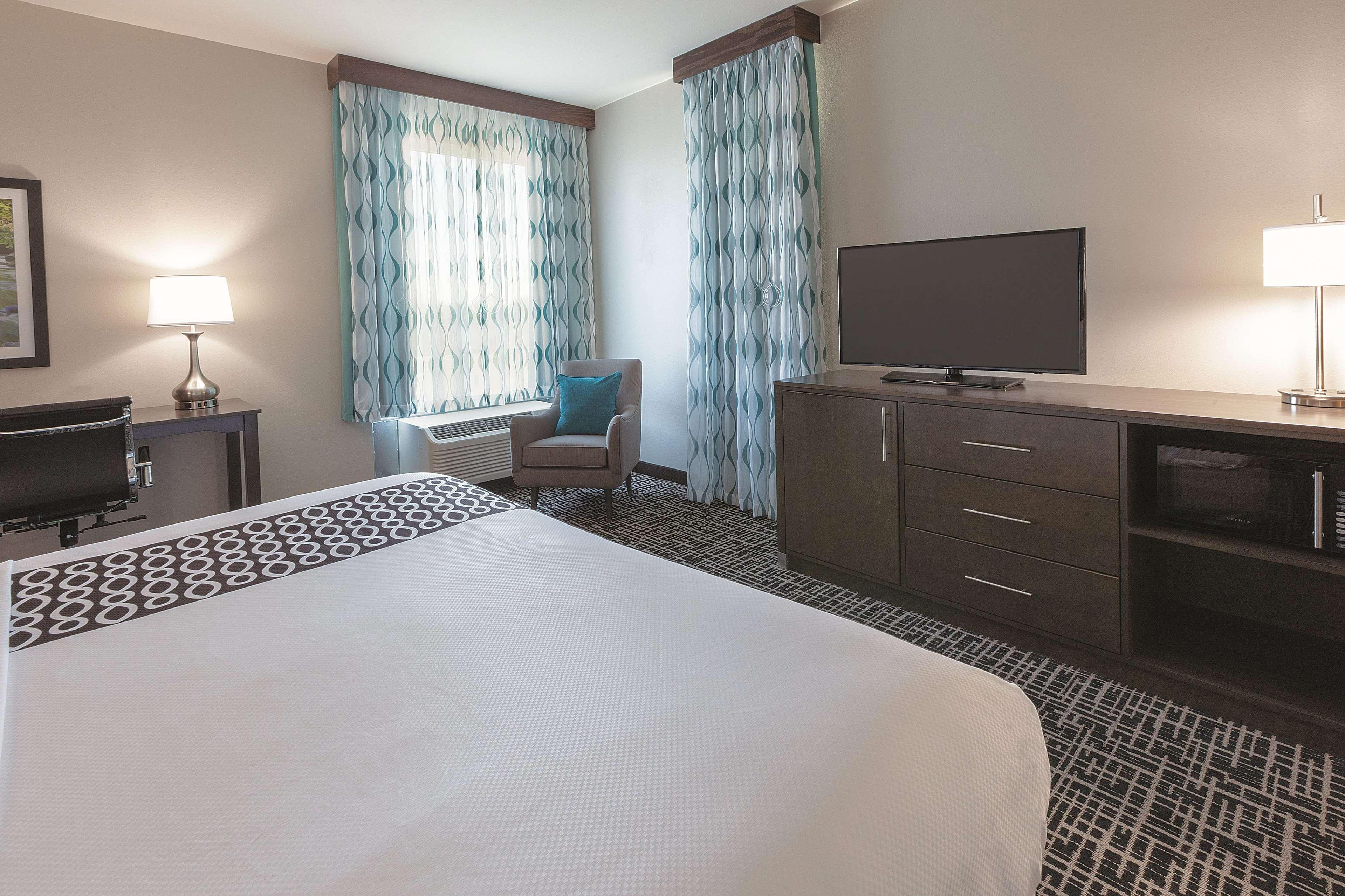 La Quinta By Wyndham Terre Haute Εξωτερικό φωτογραφία