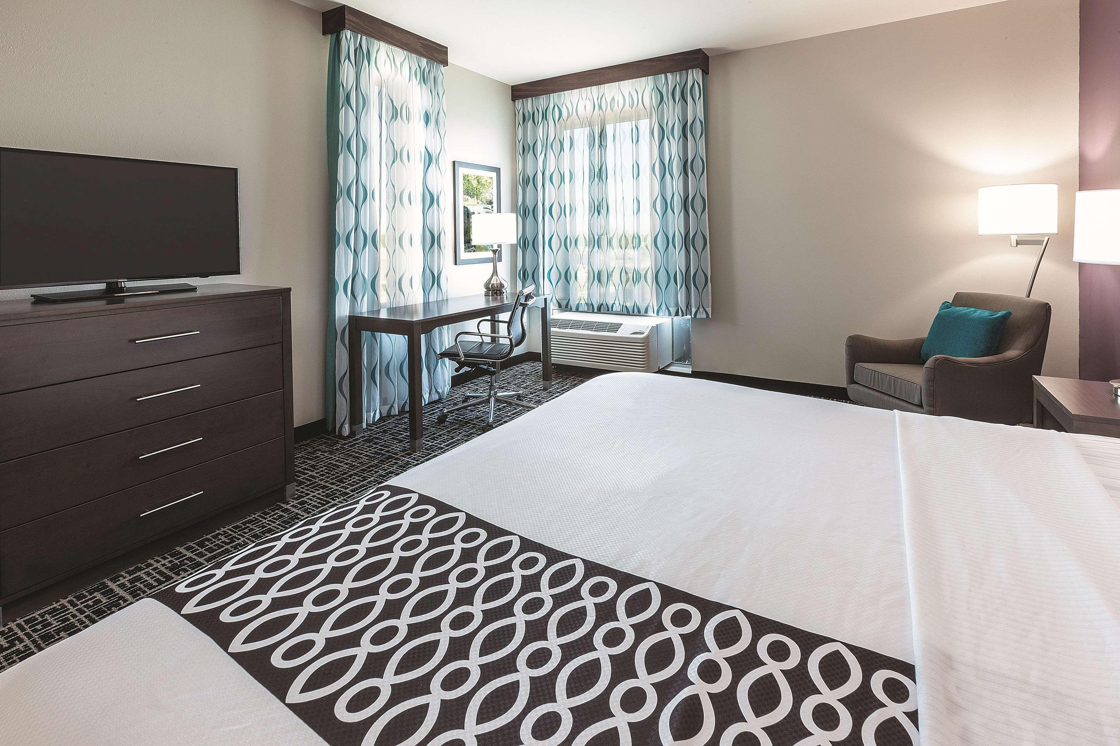 La Quinta By Wyndham Terre Haute Εξωτερικό φωτογραφία