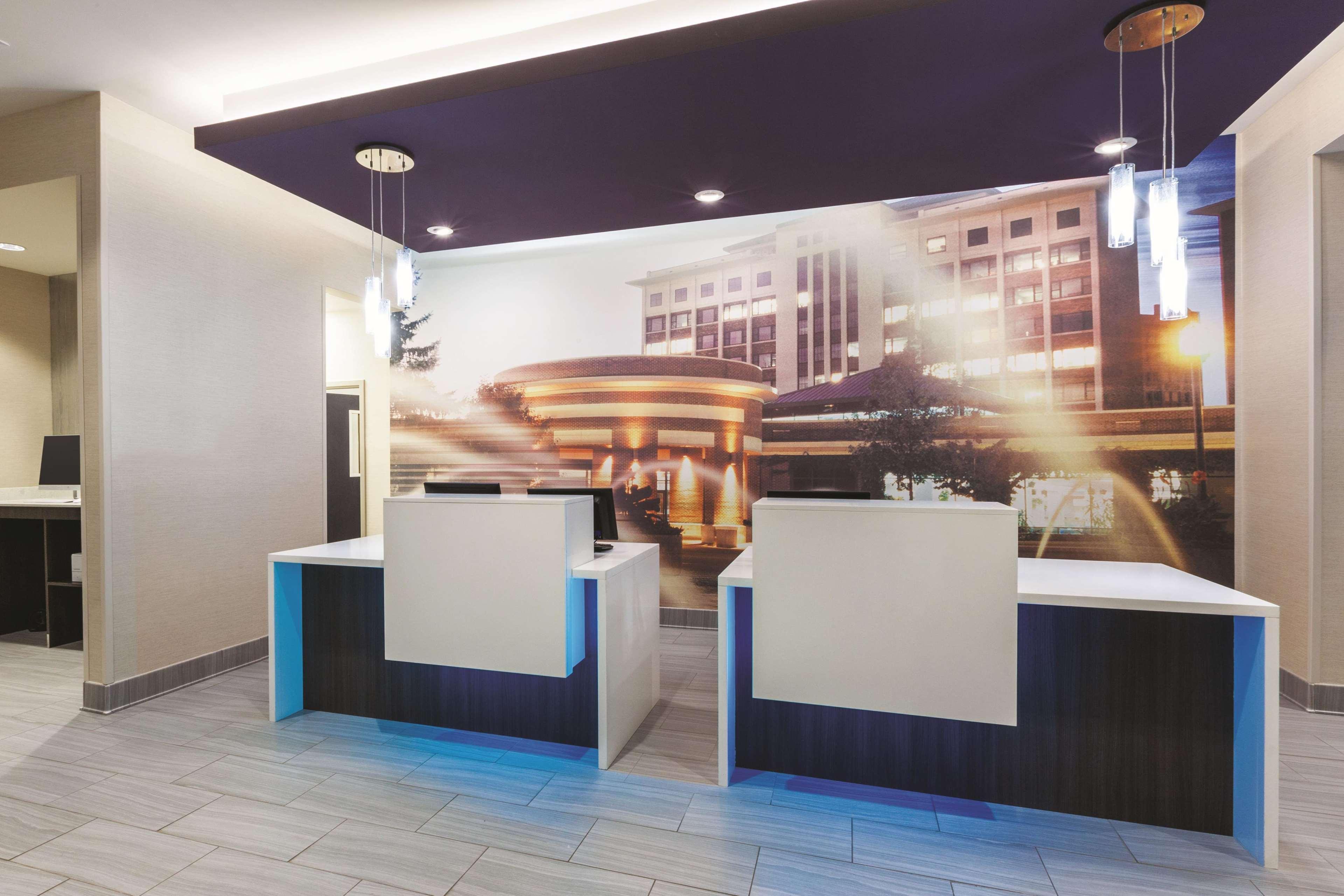 La Quinta By Wyndham Terre Haute Εξωτερικό φωτογραφία